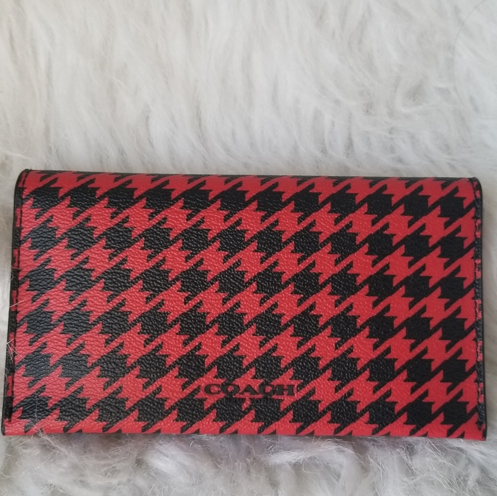 Brand New Coach Universal Phone Wallet Red Houndstooth
